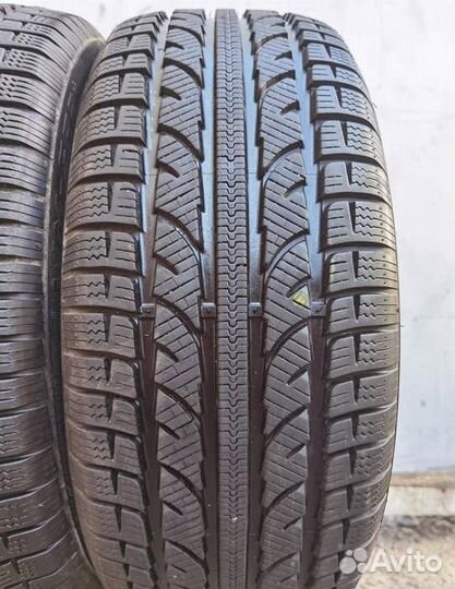 Cooper Weather-Master S/A 2 205/50 R17 93V