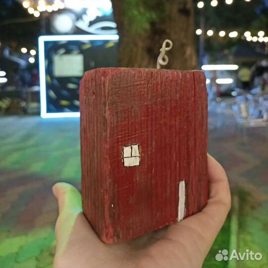 Интерьерный домик с концепцией zero waste