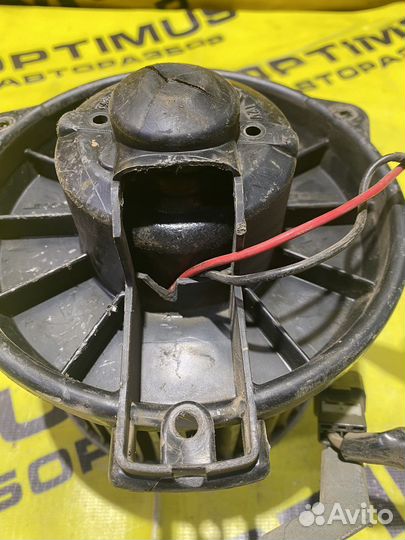 Вентилятор печки Toyota Corolla 100