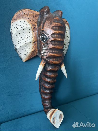 Слон из дерева декоративный