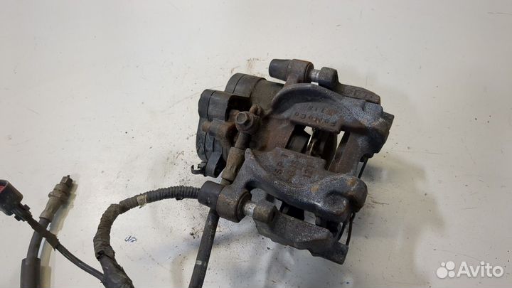 Суппорт Ford Escape 2015, 2017