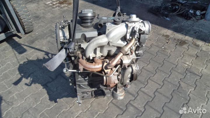 Двигатель Volkswagen Golf 5 1,9 2004 BJB