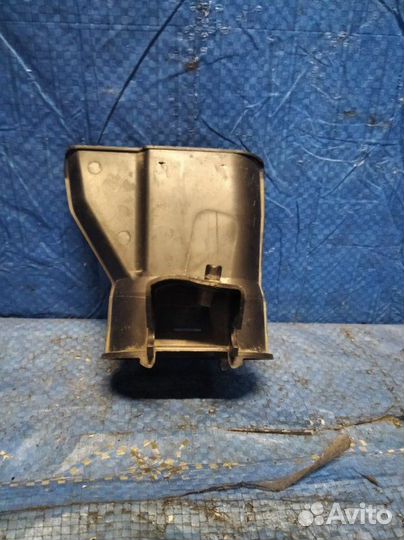 Воздухозаборник Renault Logan 2 L8 H4M 2018