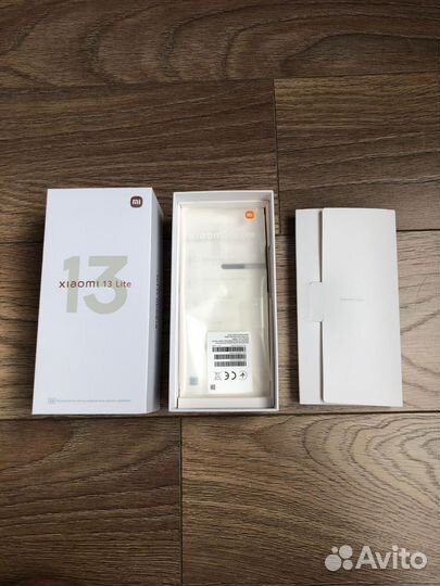 Xiaomi 13 Lite, 8/128 ГБ