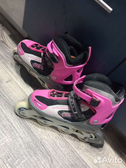 Роликовые коньки женские