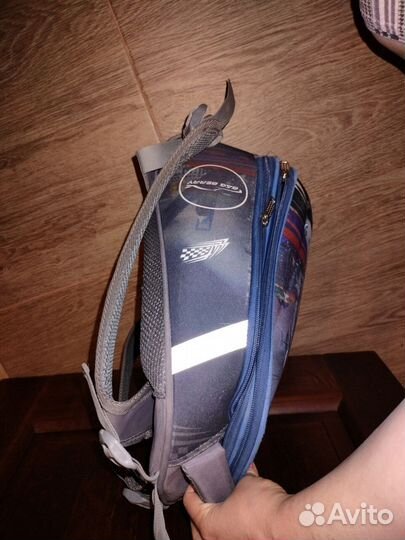 Рюкзак школьный для мальчика начальная школа