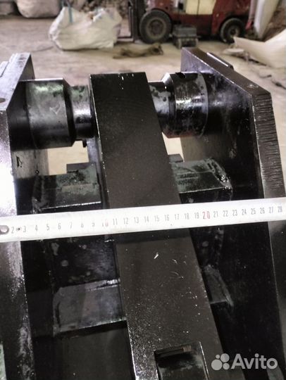 Пресс пневматический