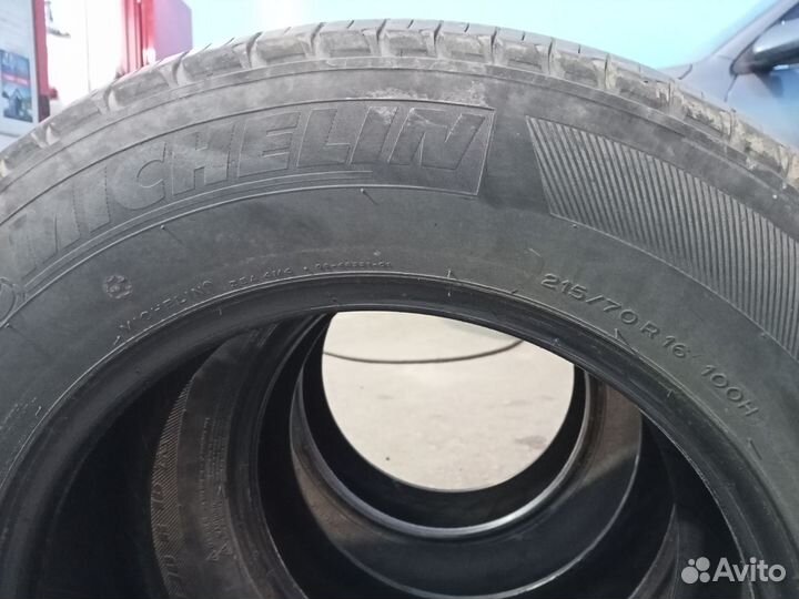 Michelin Latitude Tour HP 215/70 R16 100H