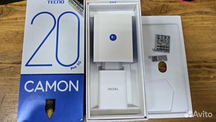 TECNO Camon 20 Pro 5G, 8/256 ГБ