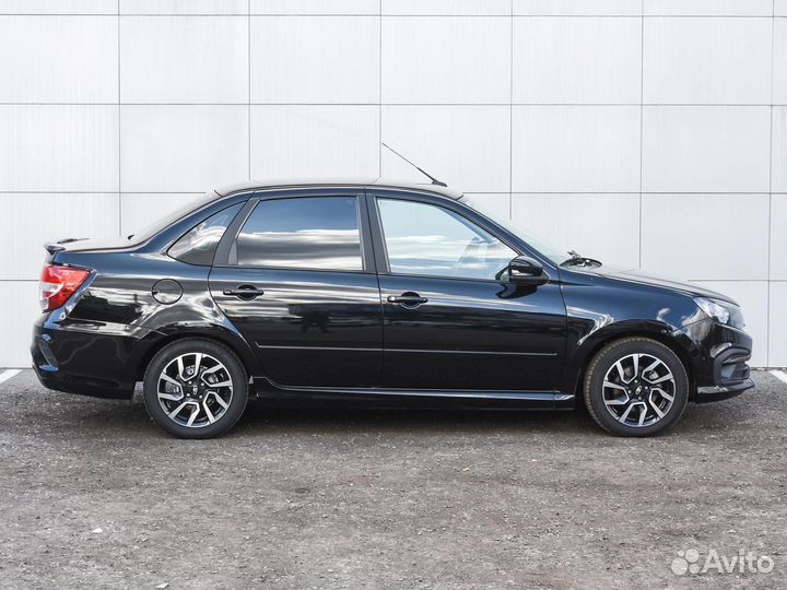LADA Granta 1.6 МТ, 2023, 17 444 км