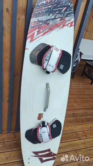 Кайтборд Naish Haze 136 + чехол