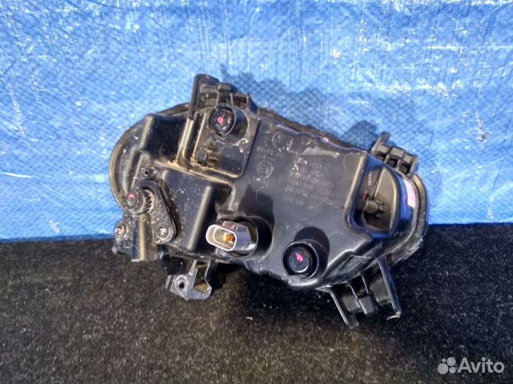 Фара птф Hyundai Santa Fe 4 тм 2018