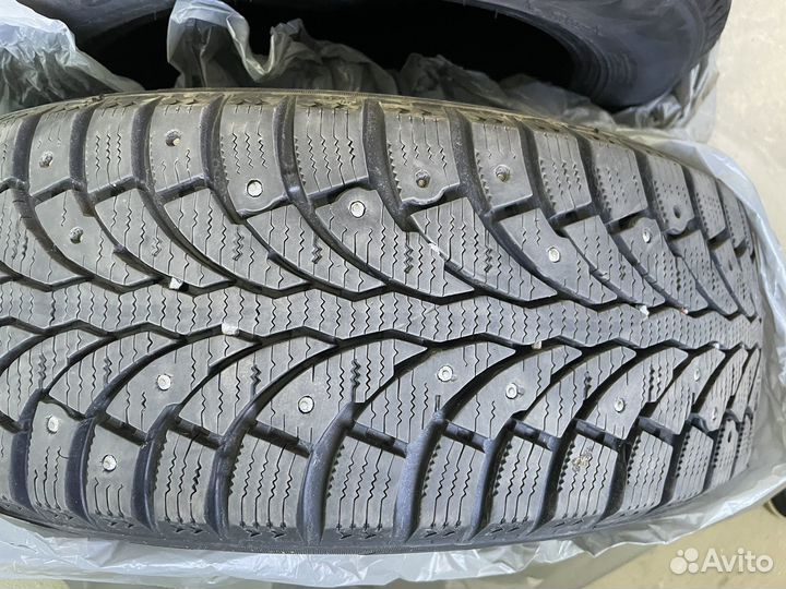 Pirelli Formula Ice 185/60 R15 88T