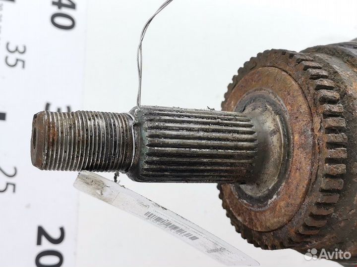 Полуось передняя левая Land Rover Discovery III