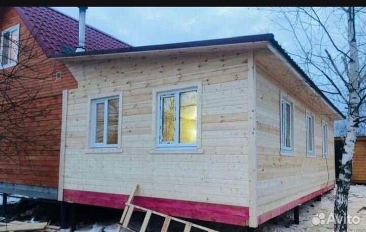 Бригада строителей