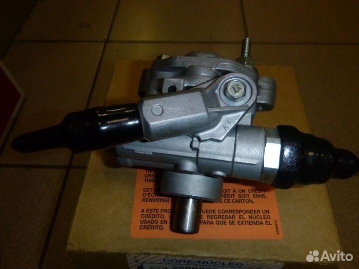 Насос гидроусилителя руля, Cadillac SRX 4.6L 04-09