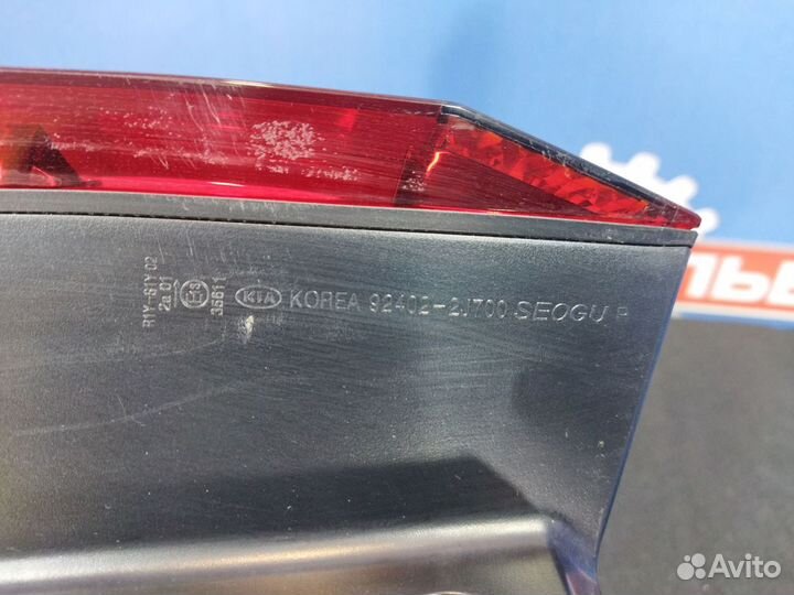 Фонарь правый внешний Kia Mohave