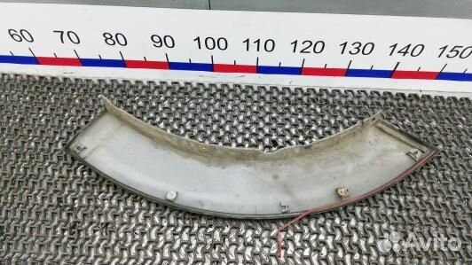 Молдинг крыла заднего левого mitsubishi pajero 4