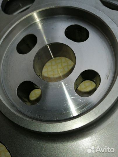 Шестерня распред вала cursor 9 case magnum