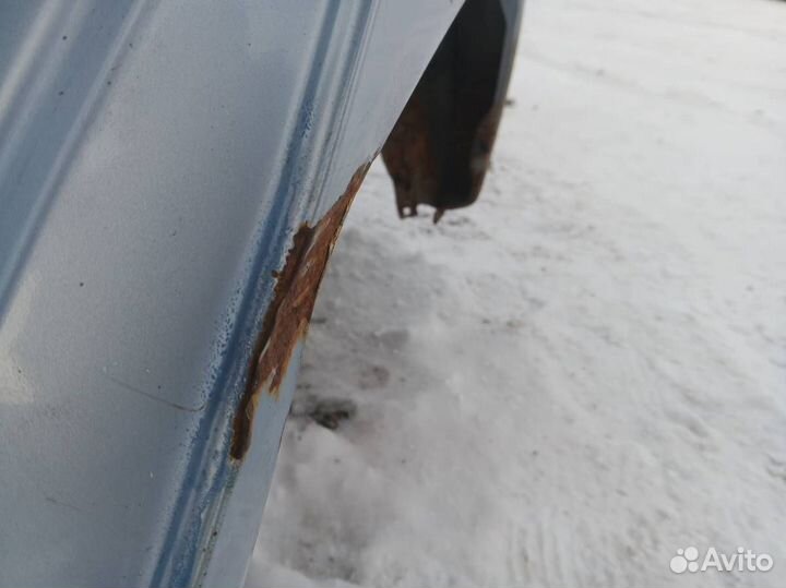 Крыло заднее левое Toyota Corolla