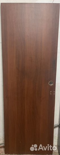 Дверь бу 70 на 200