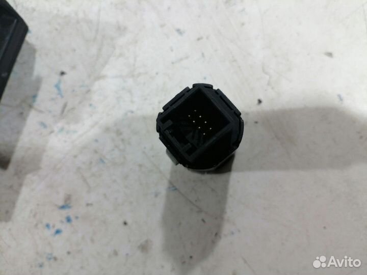 Кнопка запуска двигателя старт стоп