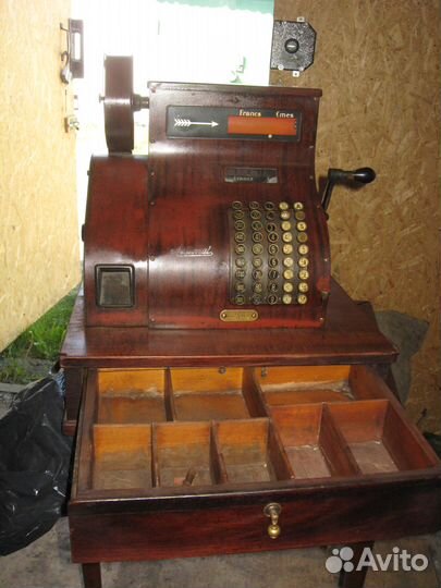 Антикварный кассовый аппарат National