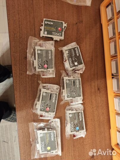 Цветной струйный принтер Epson r800