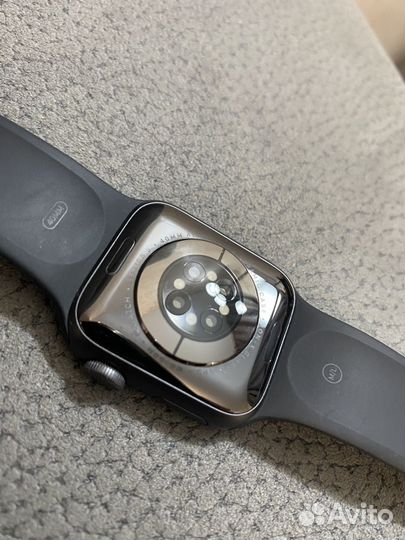 Apple Watch series 6, 40 mm