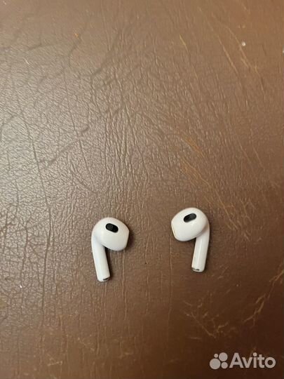 Беспроводные наушники apple airpods 3