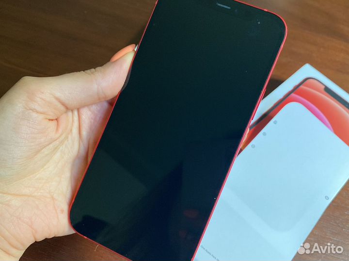 iPhone 12, 64 ГБ
