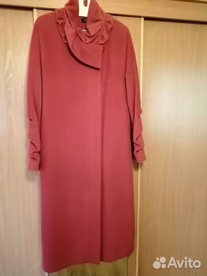 Пальто женское 48 размер