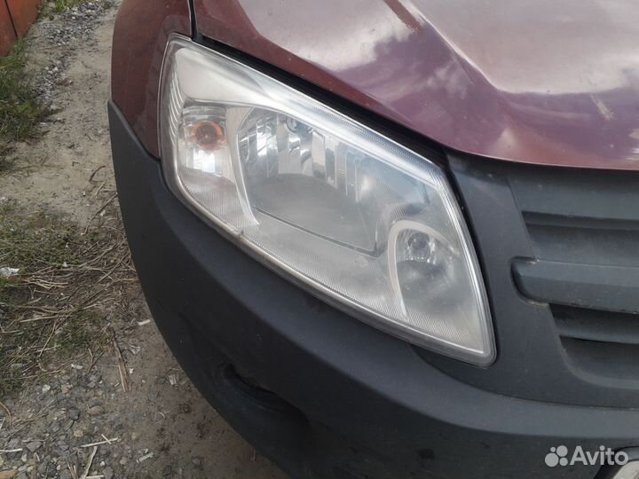 Фара правая LADA granta