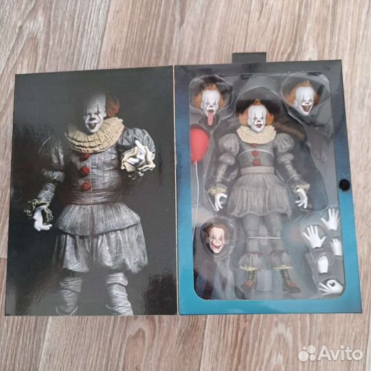 Коллекционная фигурка Pennywise (It) Neca 18 см