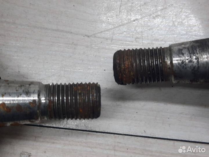 Рычаги передние верхние Mercedes X164