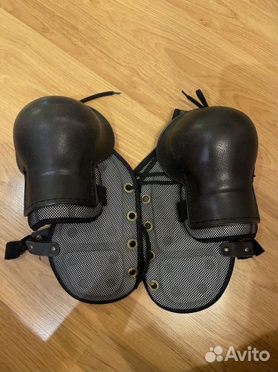 Нагрудник хоккейный