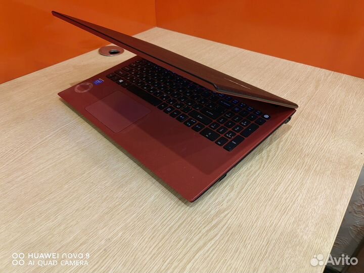 Хорошиий ноутбук Acer Aspire