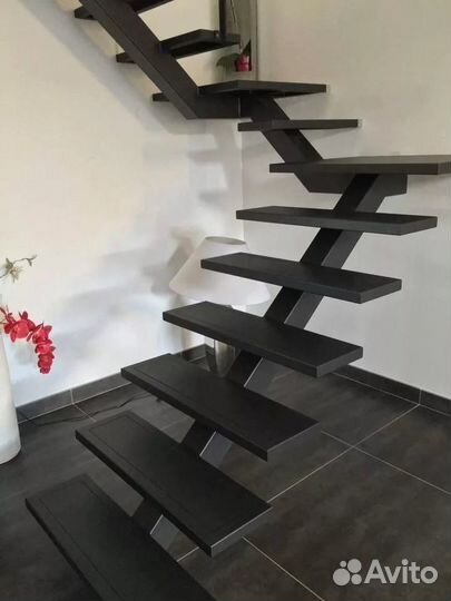 Лестница на монокосоуре