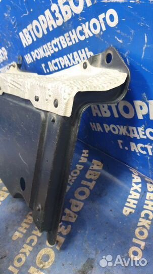 Защита двигателя. Toyota Estima минивен 2AZ-FE