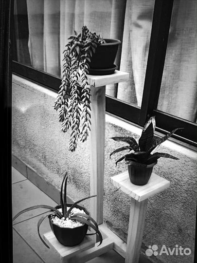 Подставка для небольших горшков