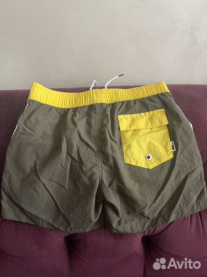 Купальные шорты