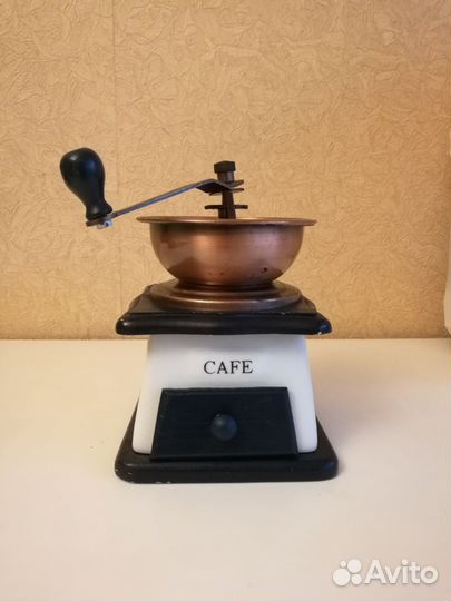 Кофемолка ручная