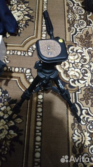 Штатив Falcon Eyes MT-0024