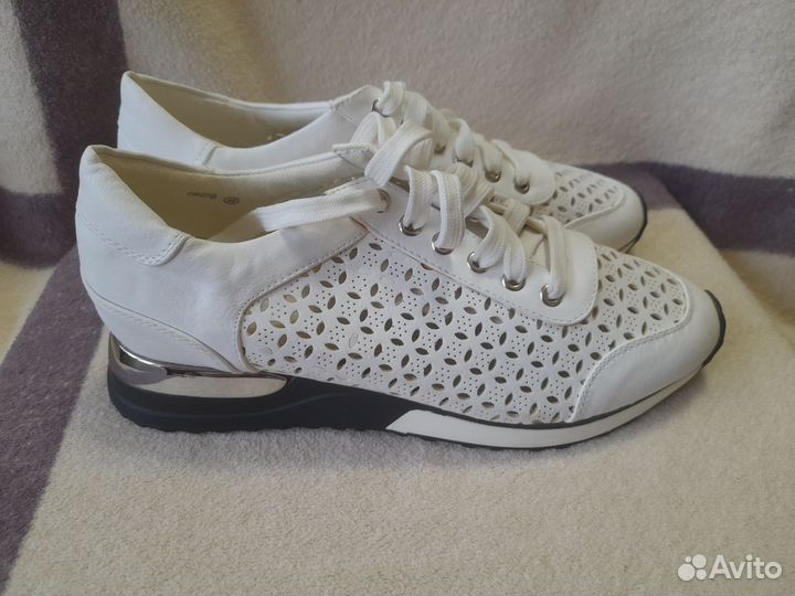 Туфли женские 40 размер,новые,не ношены