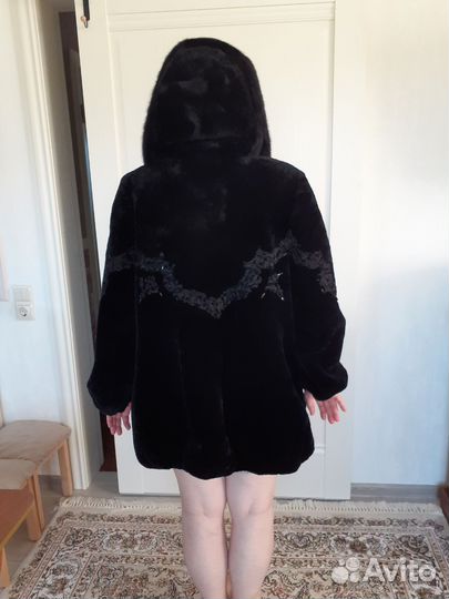 Шуба мутоновая с капюшоном 56 - 60 р На доставке