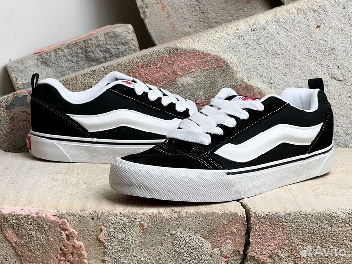 Vans Knu Skool Black White