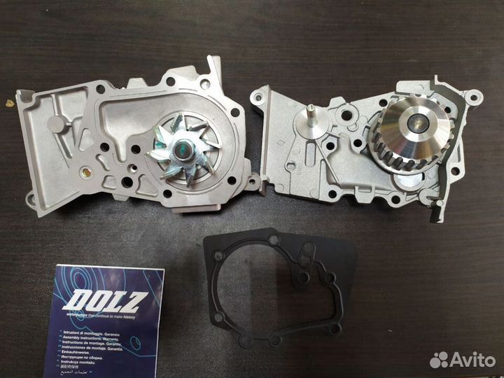 Помпа, водяной насос Renault Logan / LADA 16V