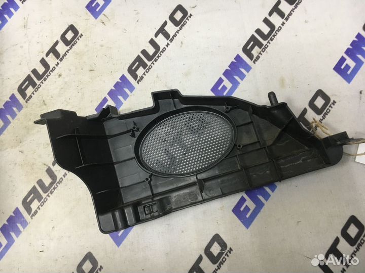 Консоль багажника задняя левая Шевроле Авео T200