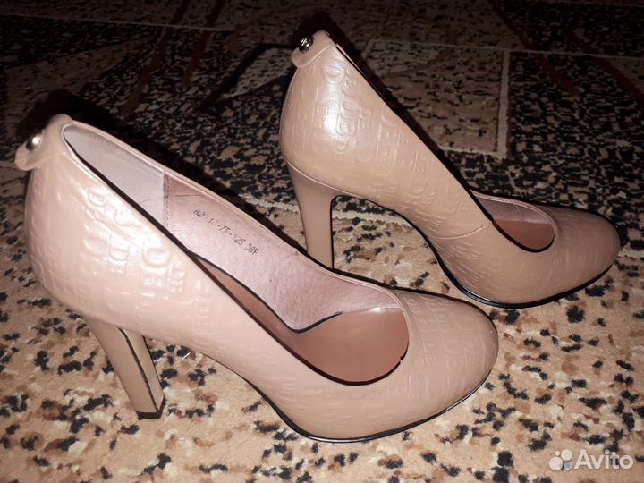 Туфли женские