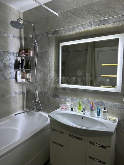 2-к. квартира, 56,4 м², 5/19 эт.